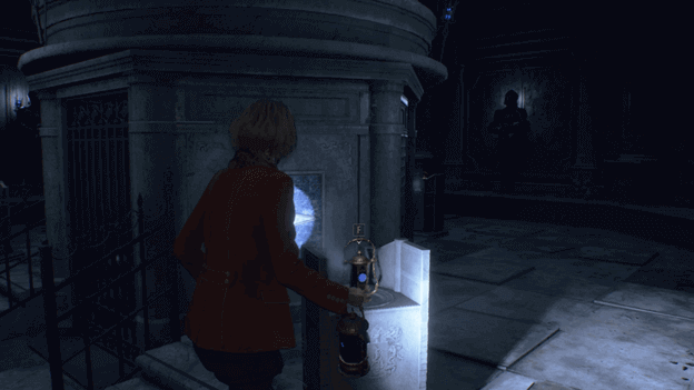 Ashley reaches mausoleum with the third lamp